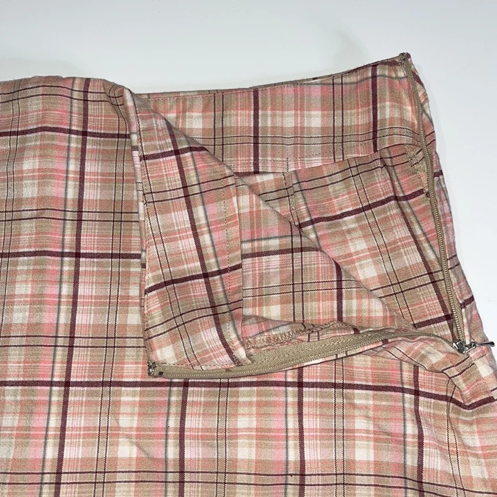 Fashion Bug Stretch Pink & Beige Plaid Skort w/ Built-In Shorts & Side Zipper 14 - Picture 4 of 8